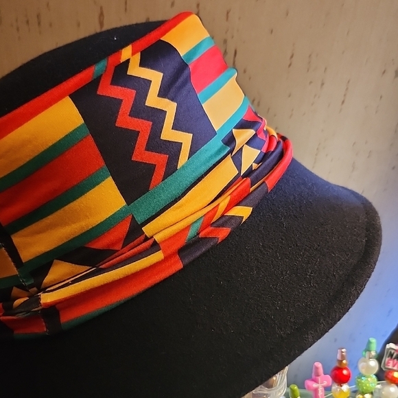 Colorful Patterned Women's Hat - Picture 3 of 3